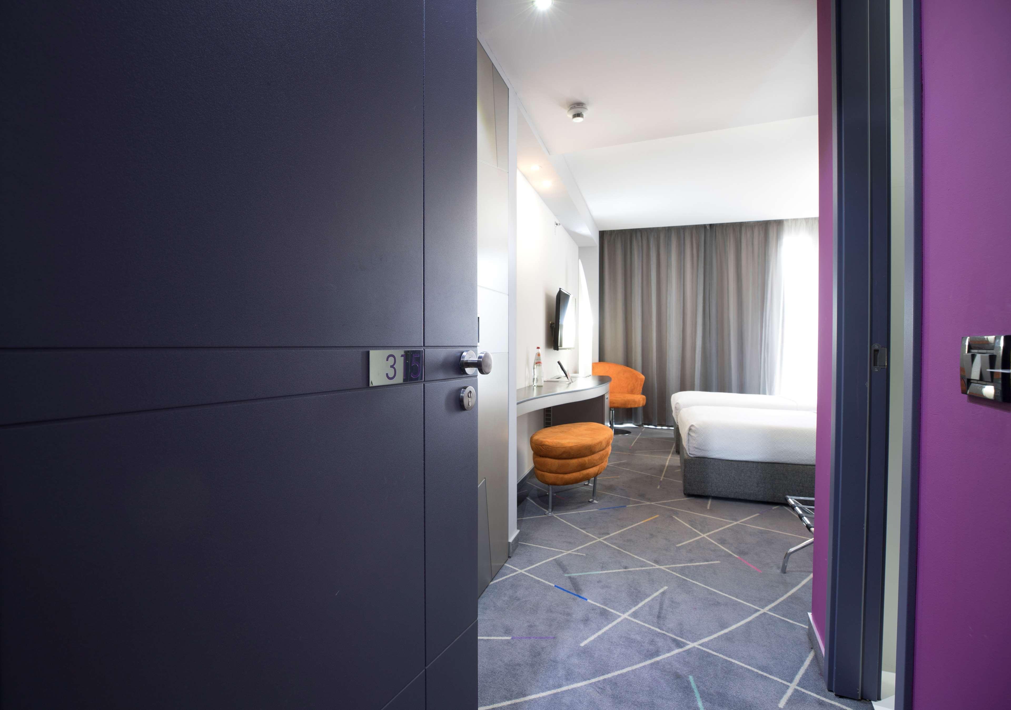 Nobel Zira Hotel Belgrade Extérieur photo